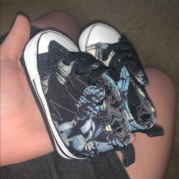 BATMAN CONVERSE - Picture 2 of 2